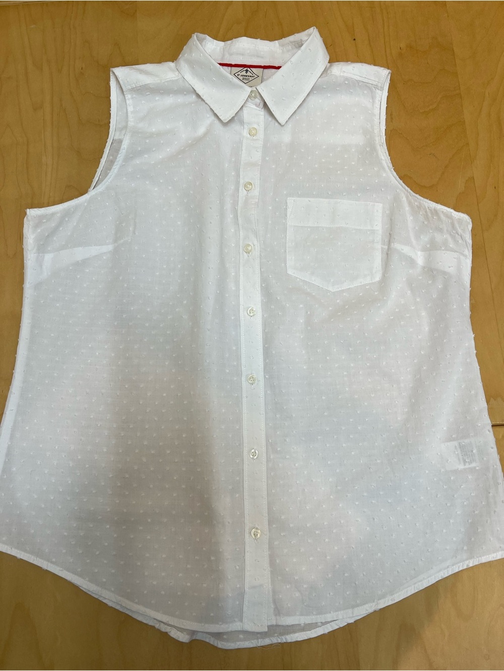 St. John's Bay White Sleeveless Button-Front Shirt size L